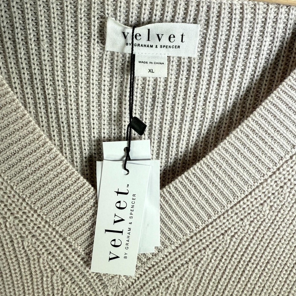 Velvet By Graham Spencer Sweater Womens XL Beige V-Neck Long Sleeve Pullover - Picture 3 of 9